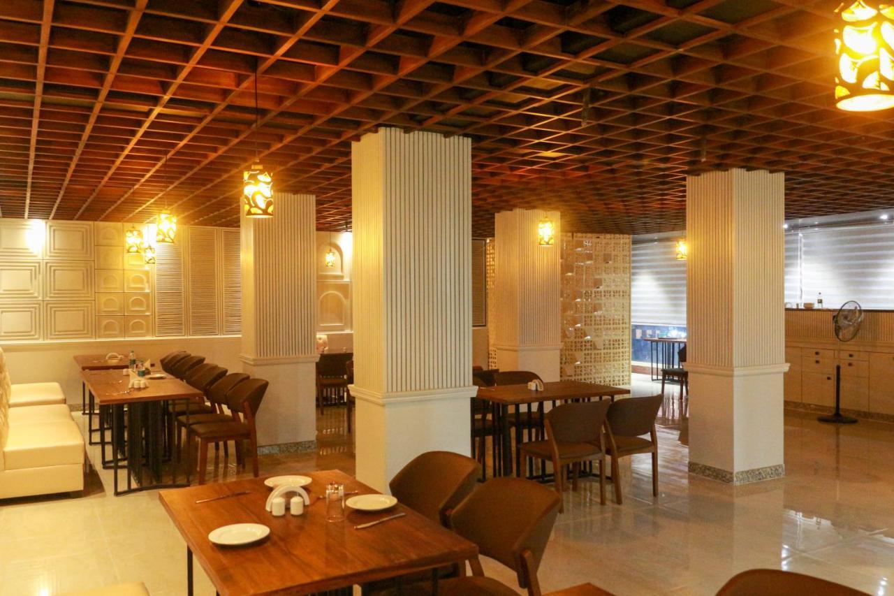 Hotel Obsidian Blue Itānagar Zewnętrze zdjęcie