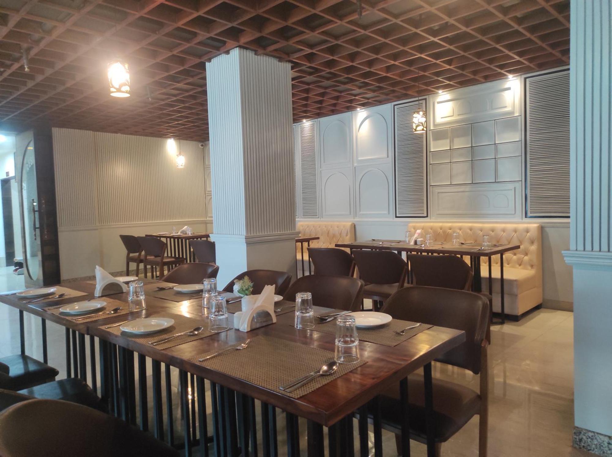 Hotel Obsidian Blue Itānagar Zewnętrze zdjęcie