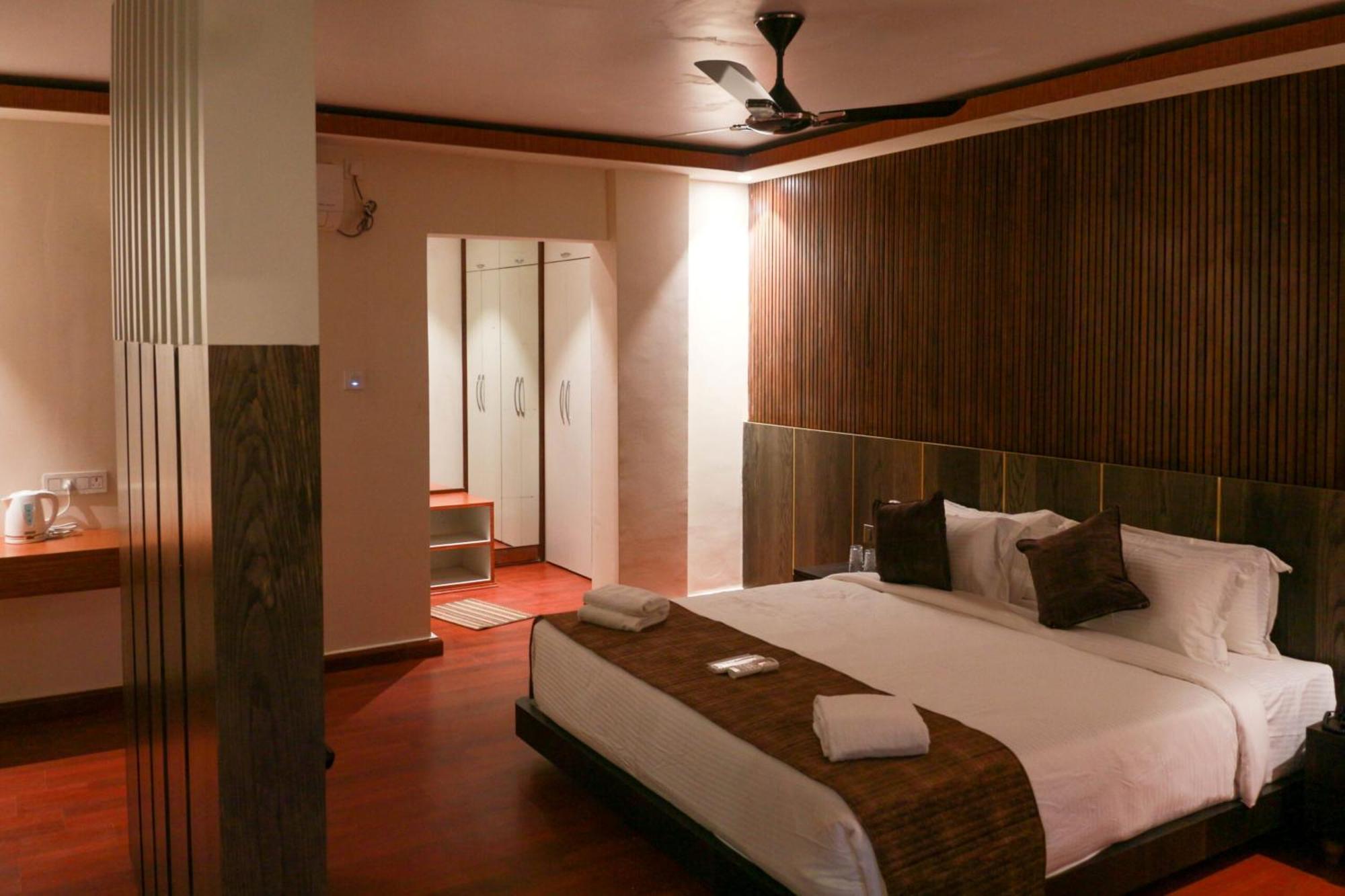 Hotel Obsidian Blue Itānagar Zewnętrze zdjęcie